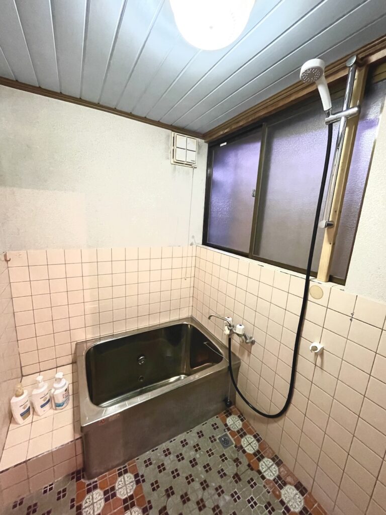高知　大豊町　ペットOK　一棟貸し　ガルバンゾハウス