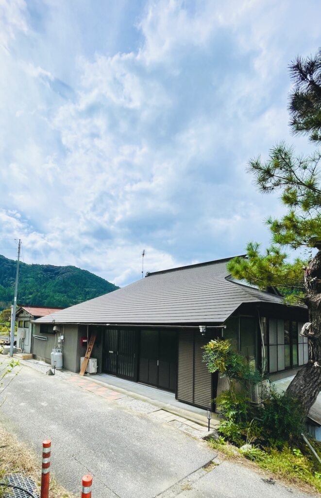 高知　大豊町　ペットOK　一棟貸し　ガルバンゾハウス